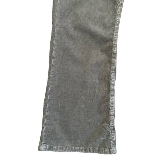 MNG Mango Sage Green Retro Style Corduroy Flare Leg Pants Size 10 - Picture 5 of 7